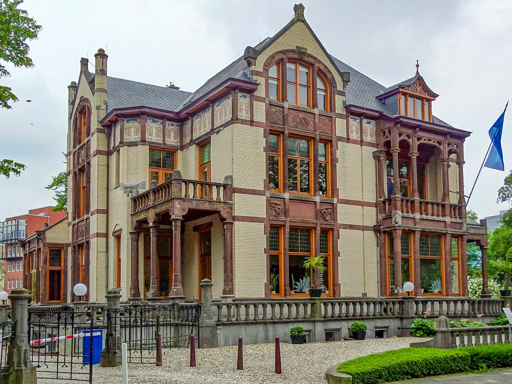 Ubbo Emmiussingel 21